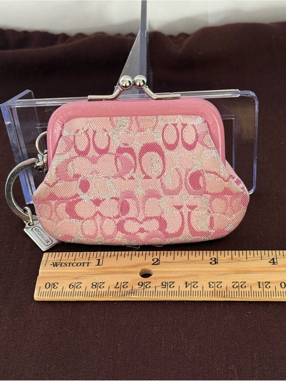 Coach Vintage Optic Pink Signature Kiss-Lock Coin Purse with Key Ring - Picture 9 of 10